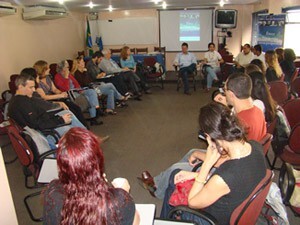 1-ultimo-evento-preparatorio-do-ano-da-psicoterapia-e-realizado-no-rio01-300x225.jpg
